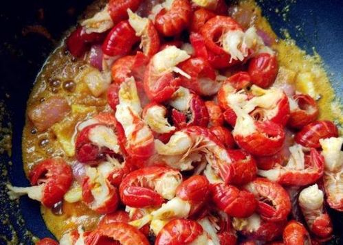 一招去腥提鮮！小龍蝦這樣做，香飄滿屋惹人饞